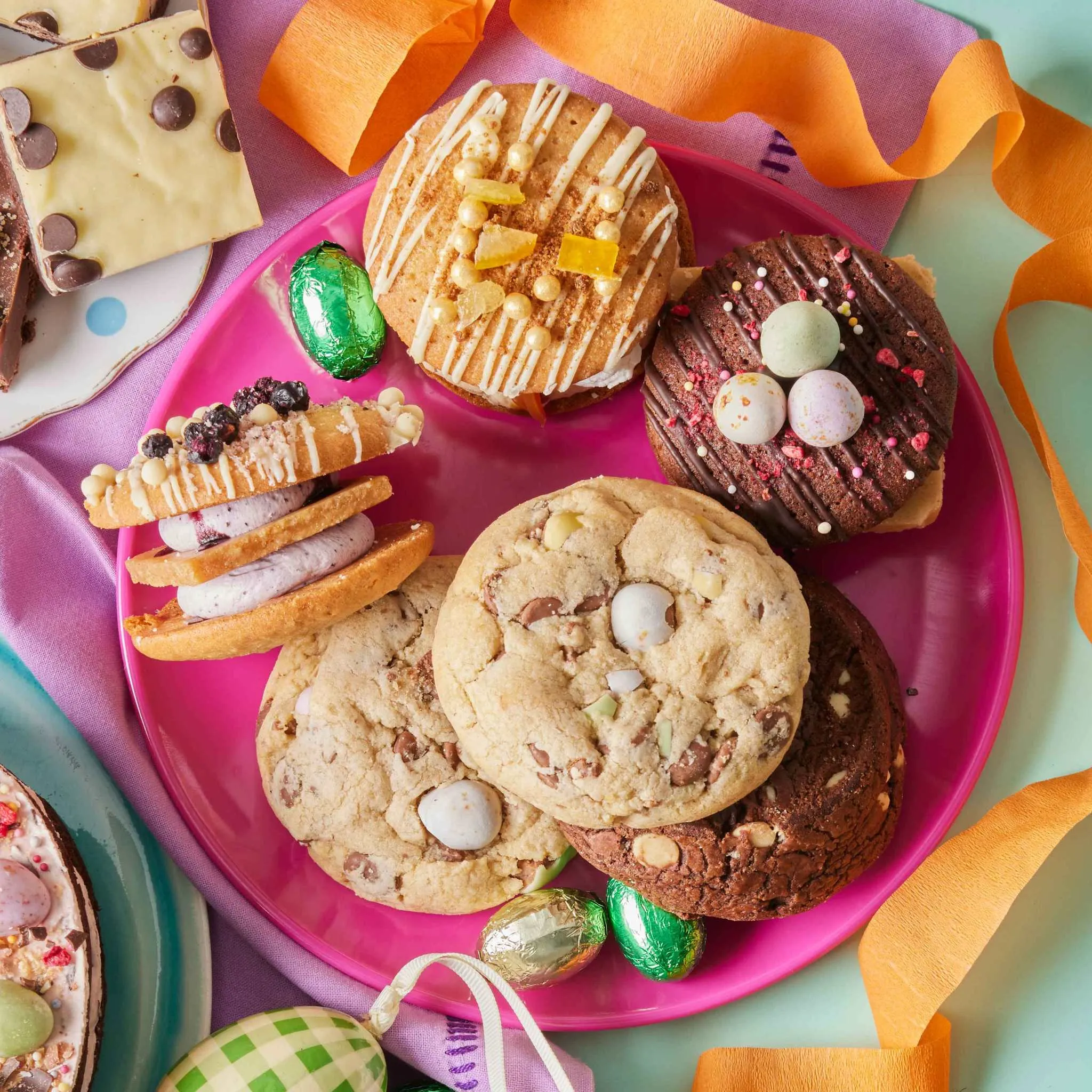 Mixed Easter Biskie Box