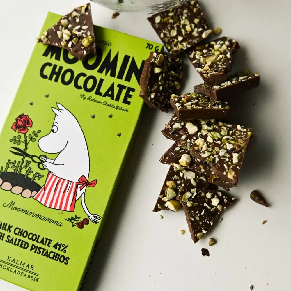 Moominmamma Milk Chocolate with Pistachio and Salt - Kalmar Chokladfabrik